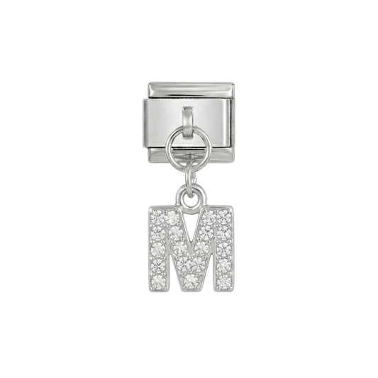Lettre M, suspendue, sur argent